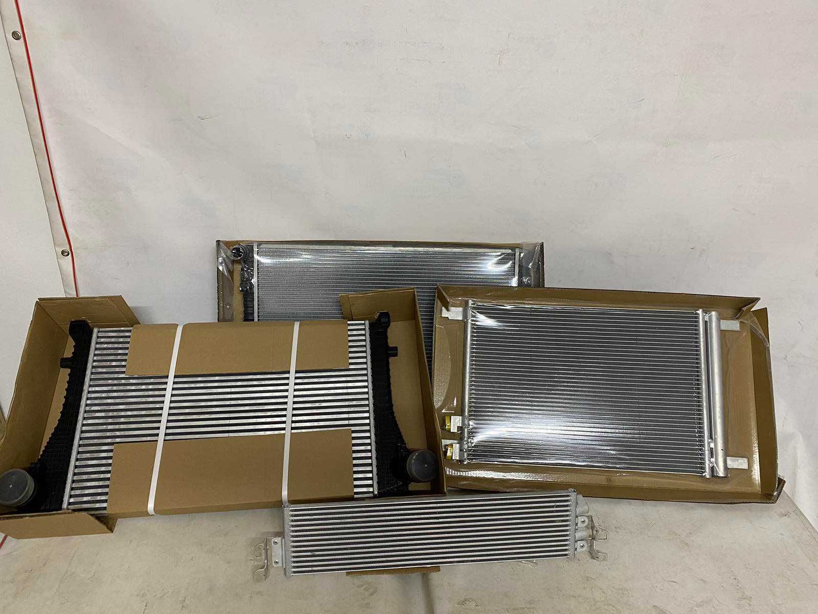 Передняя панель телевізор телевізор Audi Q3 83a 83а ку3