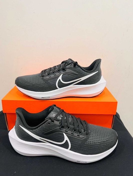 "Buty koszykówki "Nike_Zoom_Pegasus_39_Black_Roz.38