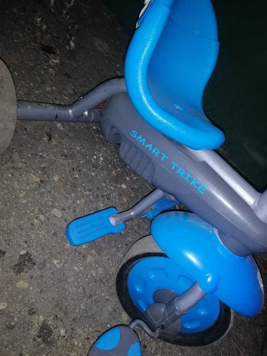 Детский велосипед с родительской ручкой Smart Trike