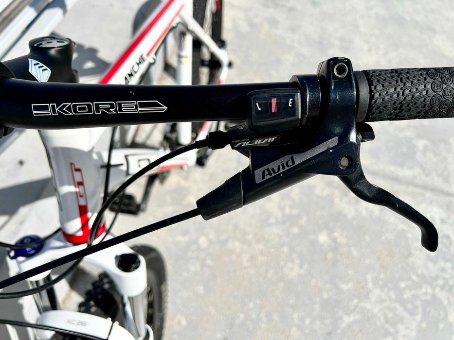 Велосипед GT Avalanche® Elite 26 Deore XT Вилка RockShox