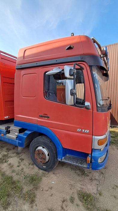 Renault i Mercedes Atego