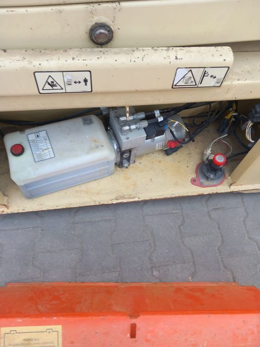 Podnośnik nożycowy JLG 10RS 2015 rok badanie UDT