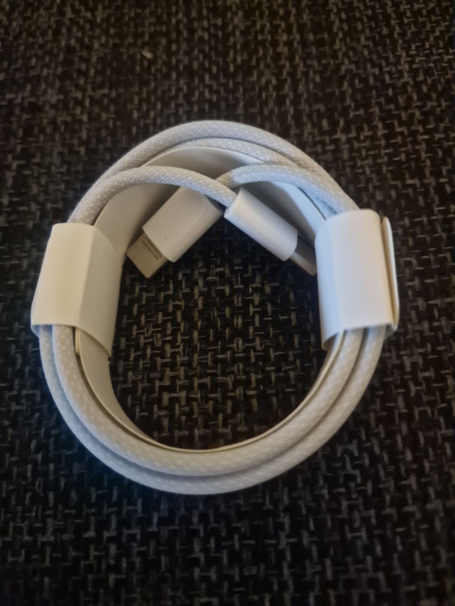Kabel iPhone 15 , 60W , C-C , 2 metry