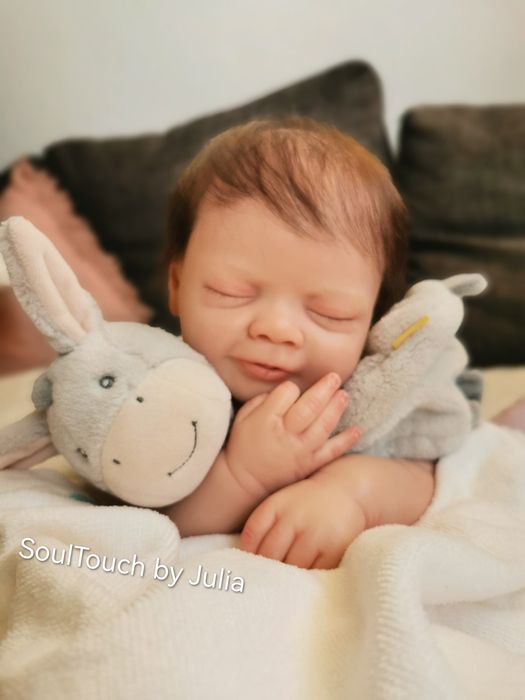 Lalka Reborn ręcznie malowana - chłopczyk z certyfikatem.