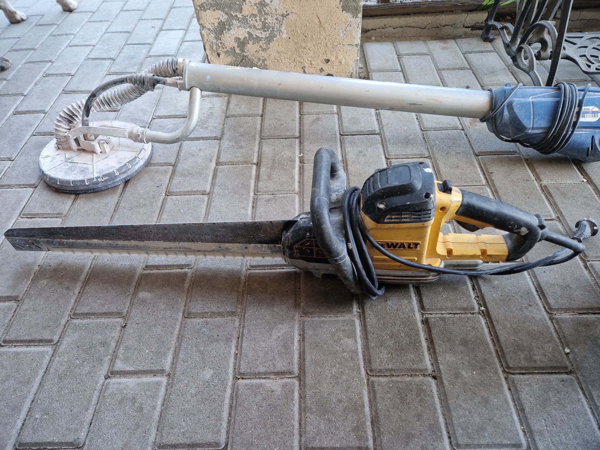 Piła szablasta DeWalt