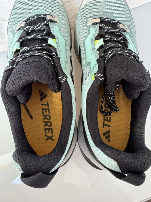 Nowe Trekkingi Terrex AX4 hiking shoes Adidas 39 1/3