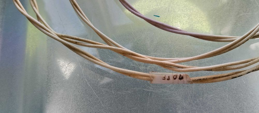 Cabo HiFi audio RCA-RCA interconexão Arataca de Holbein Menezes.