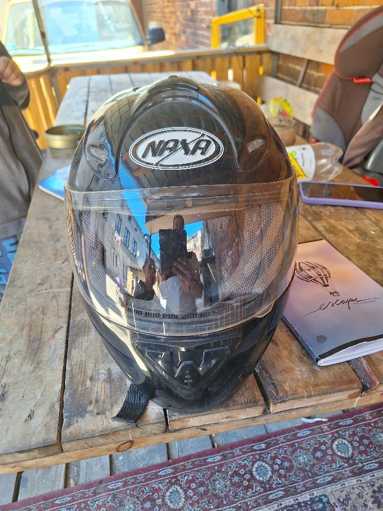 Sprzedam kask motocyklowy firmy Naxa