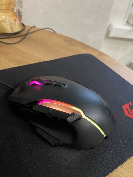Roccat kone aimo