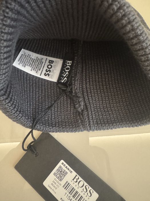 Шапка BOSS чоловіча