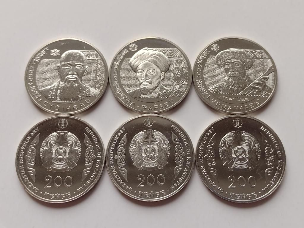 Продам монеты со всего мира UNC