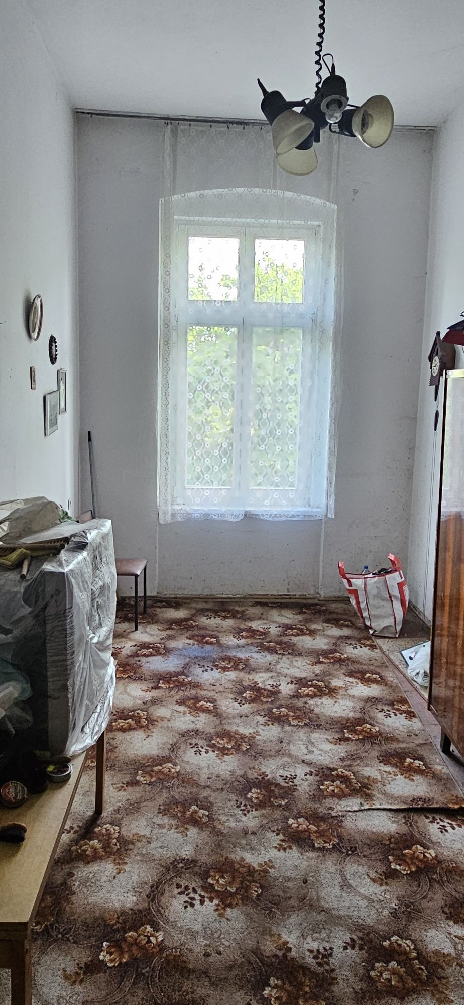 Mieszkanie w kamienicy przy parku.