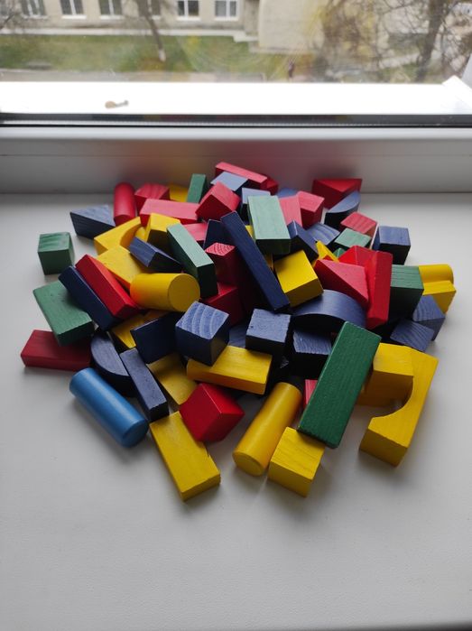 Дерев'яний конструктор 105 шт