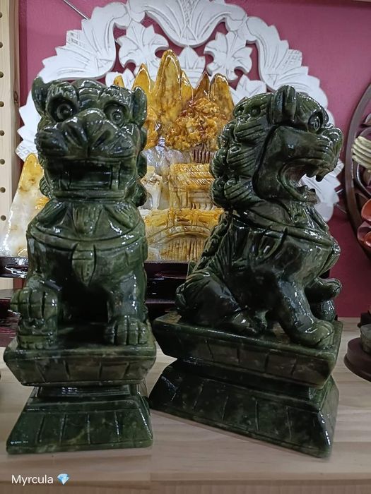 Par de estatuetas leão em JADE