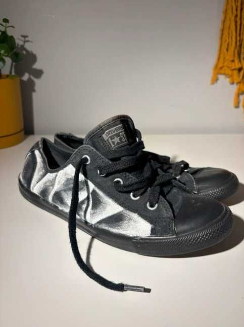 Czarne converse niskie