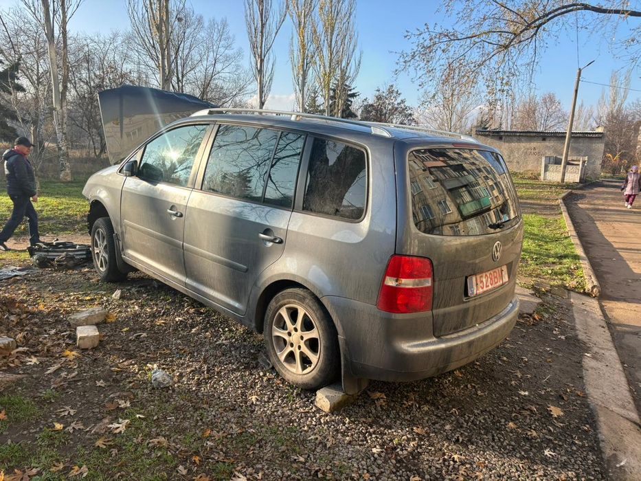 Продам touran  после дтп