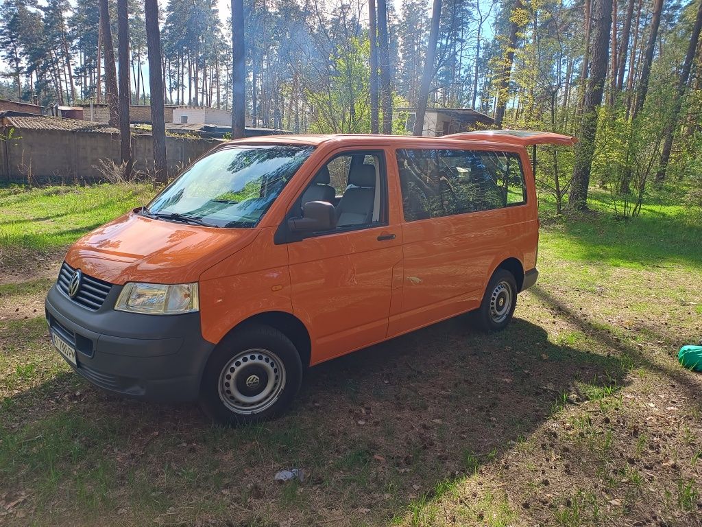 Volkswagen Transporter 2.5 пасажир