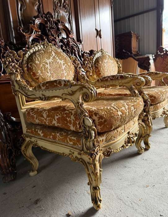 Oryginalne włoskie fotele - silik