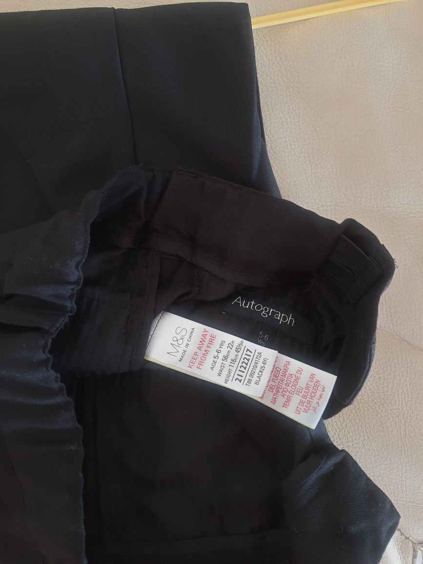 Шкільні штани  M&S