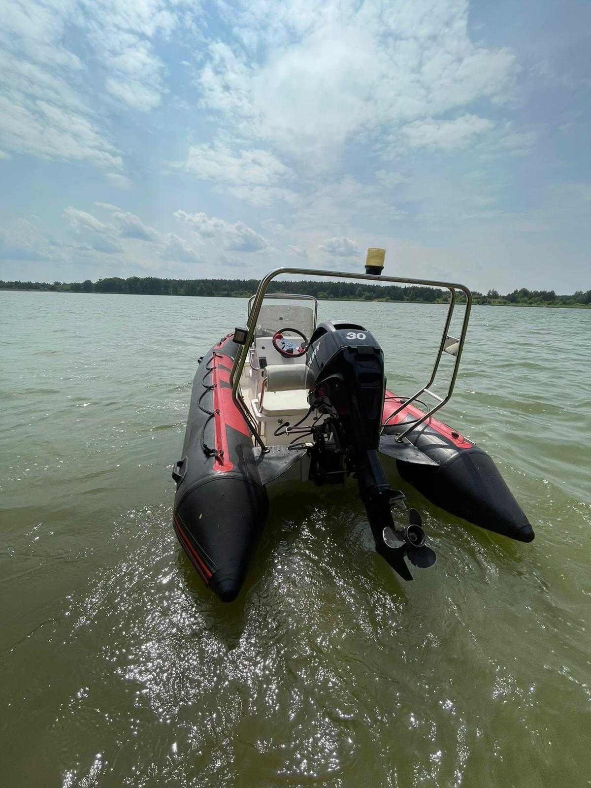 Łódź motorowa z przyczepką rib silnik mercury