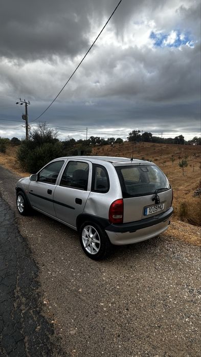 Opel Corsa 1.5 Isuzu 1999