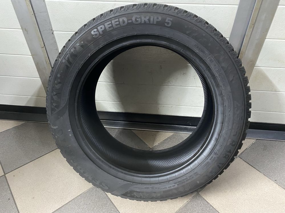 Opona Zimowa Semperit Speed-Grip 5 235/55R18 V XL 4722 1 szt