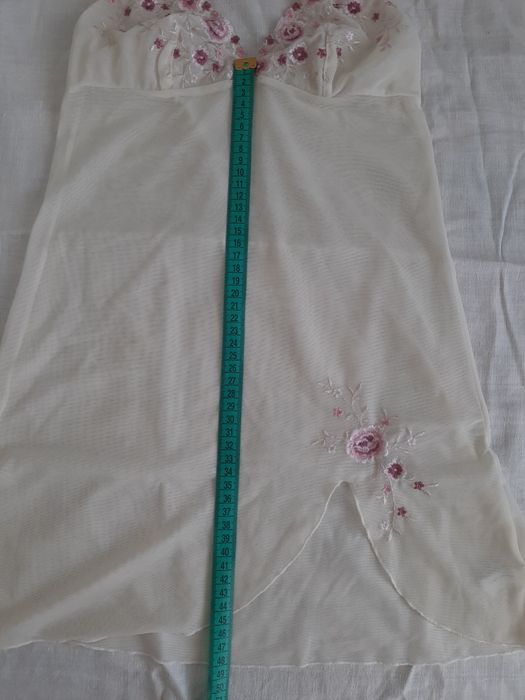 Пенюар сіточка з вишивкою