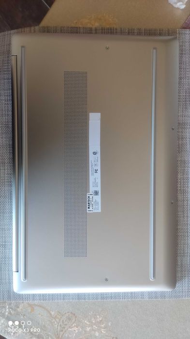 Laptop HP 17-cn1053cl