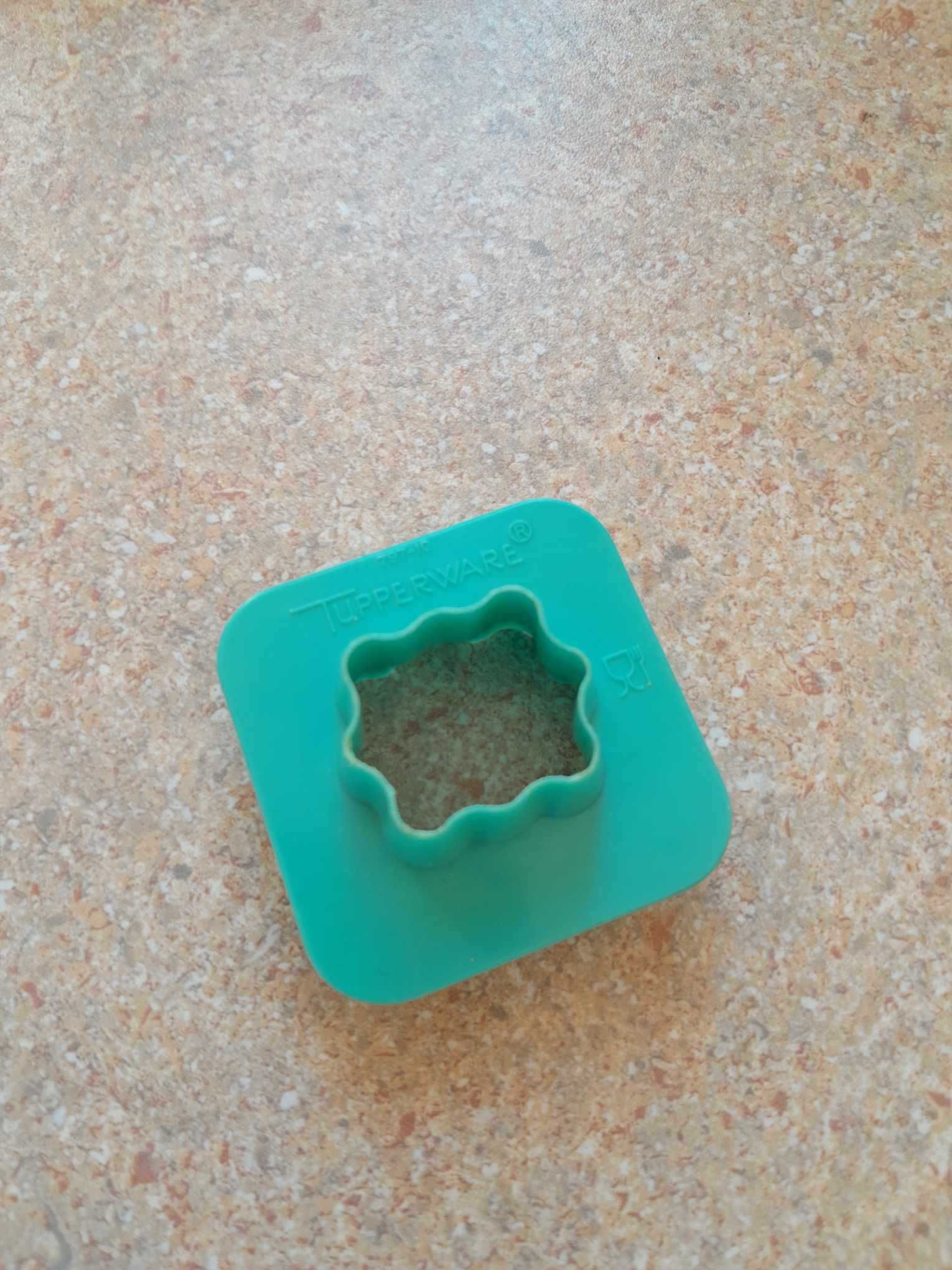 forma foremka do ciastek tupperware