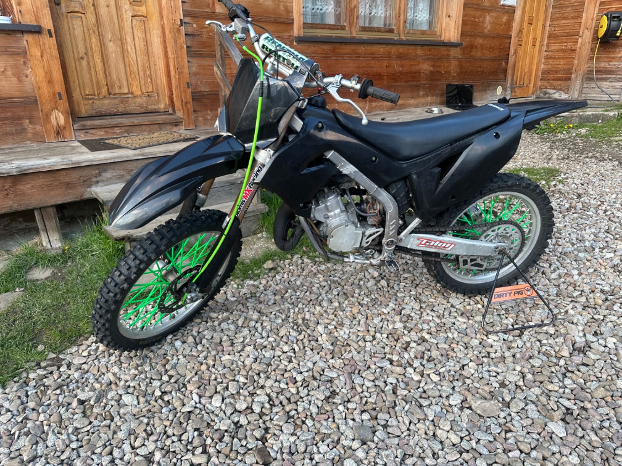 Kawasaki kx 125.