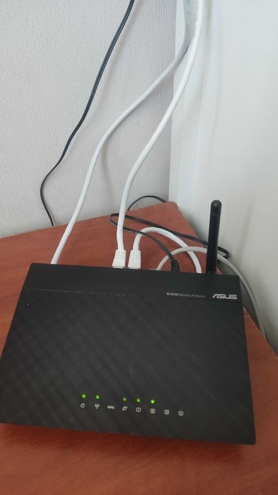 Маршрутизатор, WiFi роутер АSUS RT N10 б/у, 150 Мбит/с