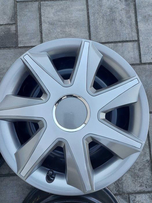 Felgi i kołpaki R15 6,5 cala ET35