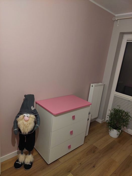 Zestaw mebli dla dziewczynki różowy