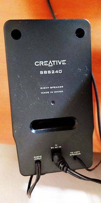 Colunas Creative sbs240