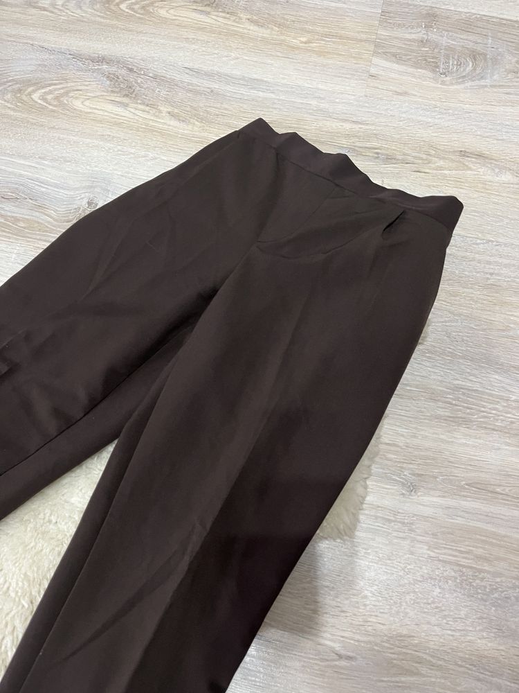 Spodnie eleganckie kant spodenki brązowe sinsay S