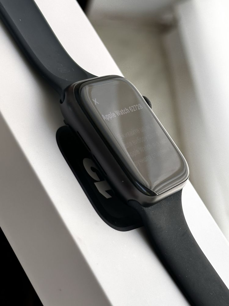 Apple Watch se space grey 44mm