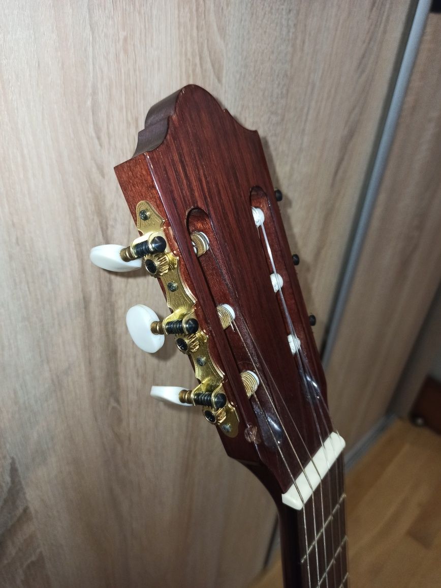 Gitara klasyczna Amada by Strunal 4/4