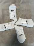 Nike everyday cotton