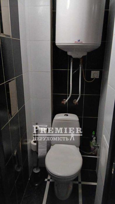 Продам 3 кімнатну квартиру з ремонтом на пр. Добровольського