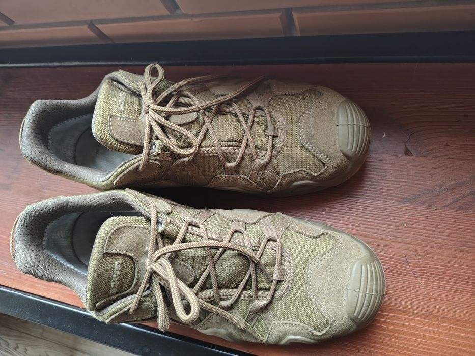 Lowa тактичні кросівки,ботінки