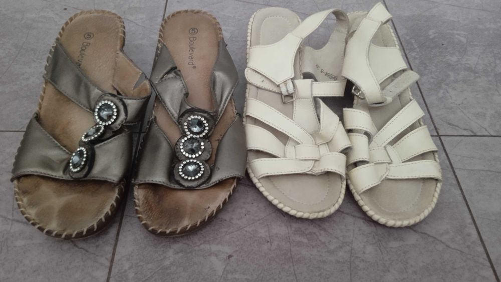 Продам летнюю женскую обувь