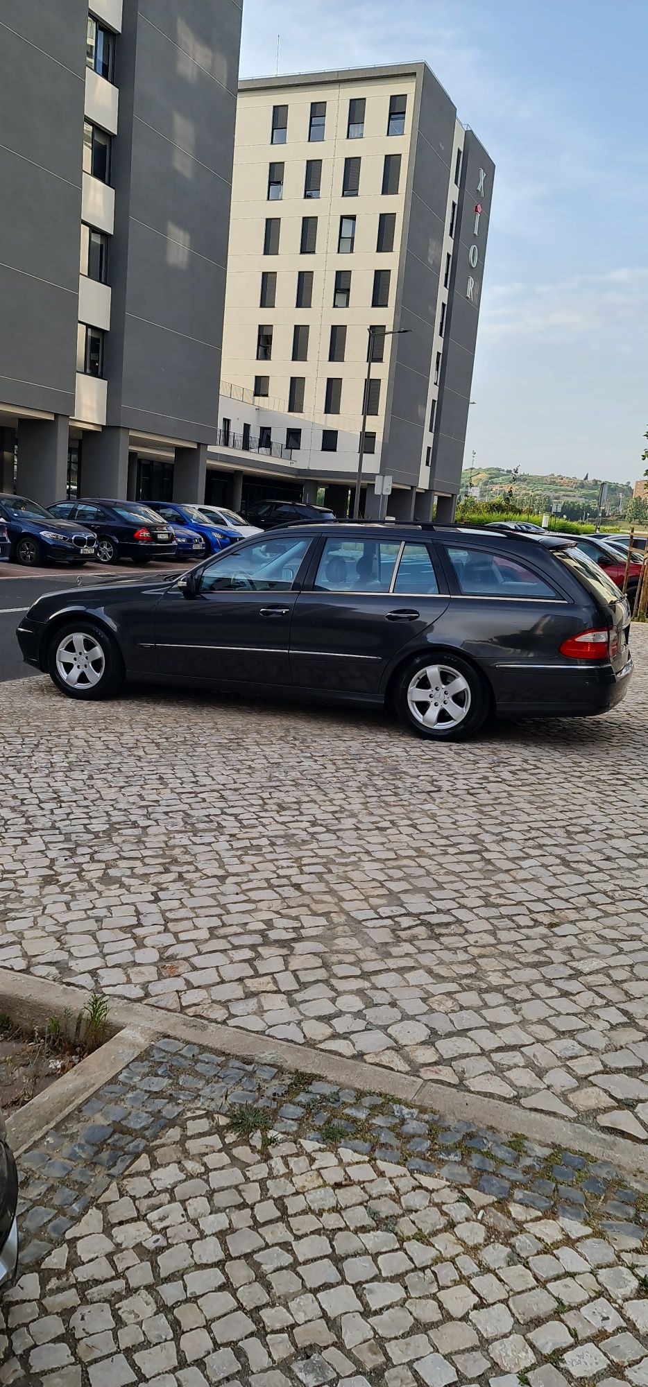 Mercedes-Benz E200 compressor versão Avantgarde