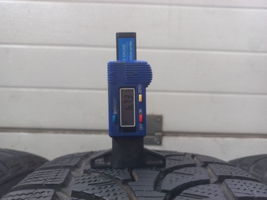Opony zimowe Bridgestone 225/55/18 98V