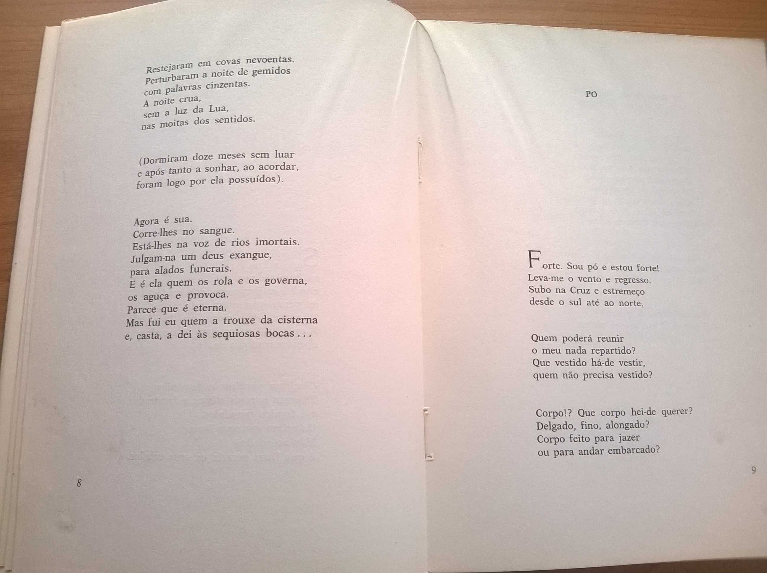 Poemas e Liberta em Pedra - Natércia Freire