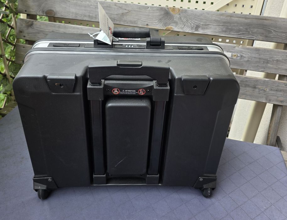 Walizka narzędziowa FORCH – solidna i funkcjonalna