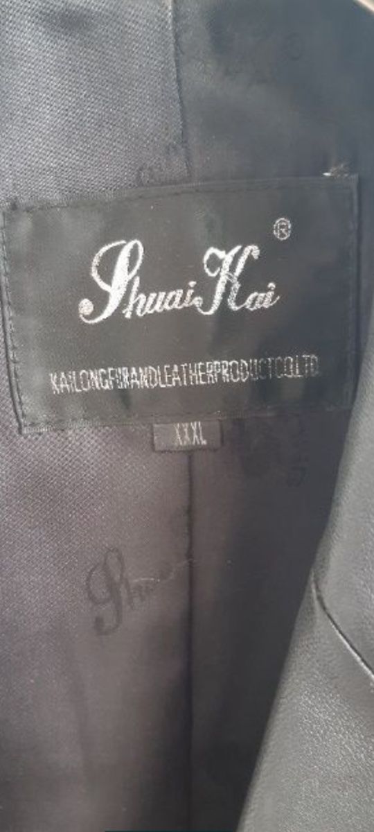 Продам чоловічий шкіряний піджак  .