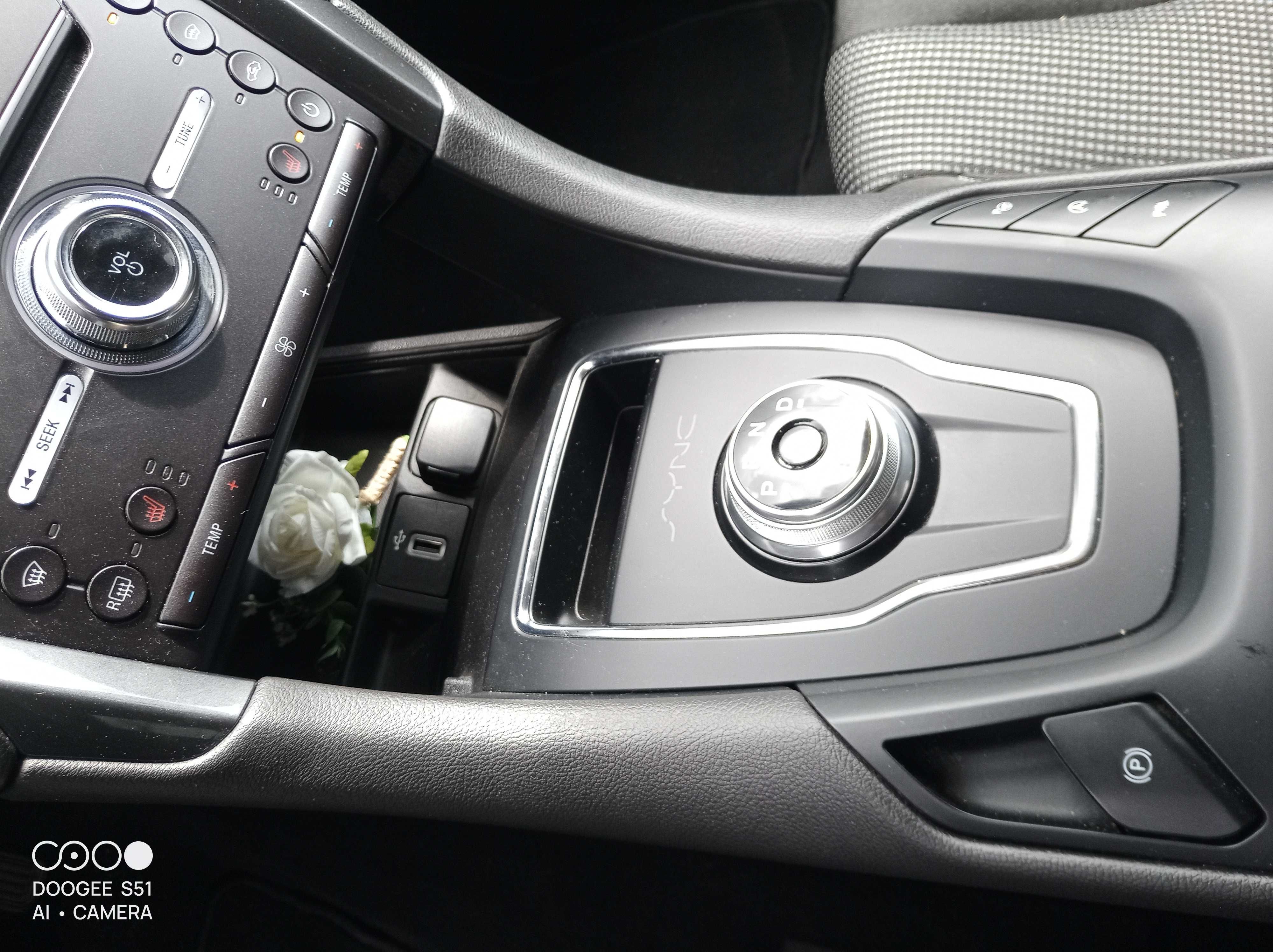 Ford Mondeo 2.0 -Salon Polska