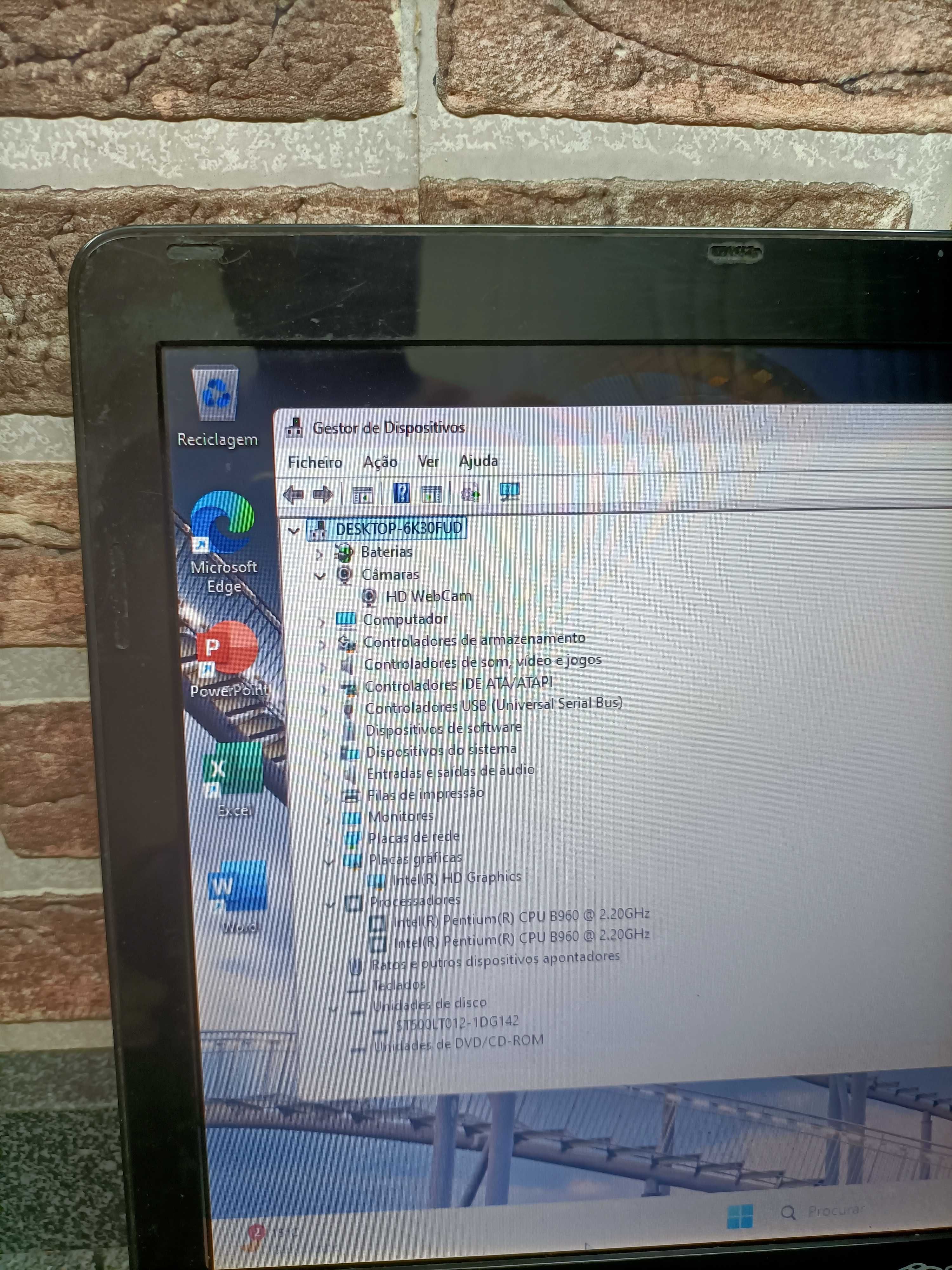 Packard bell Easy Note TE11HC
