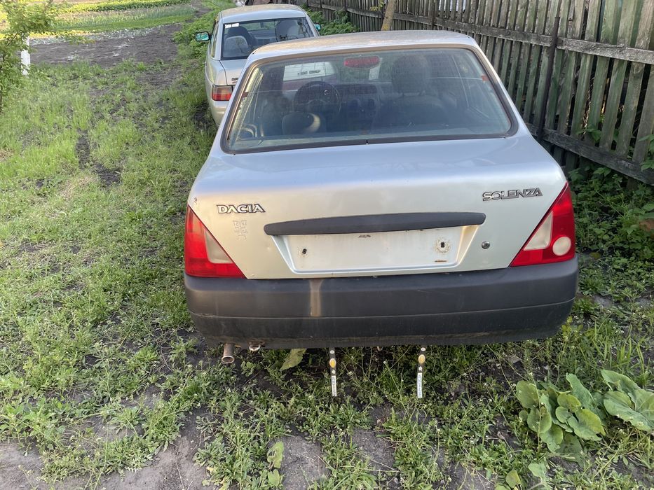 Dacia Solenza двері багажник бампер крило мотор стартер РОЗБОРКА