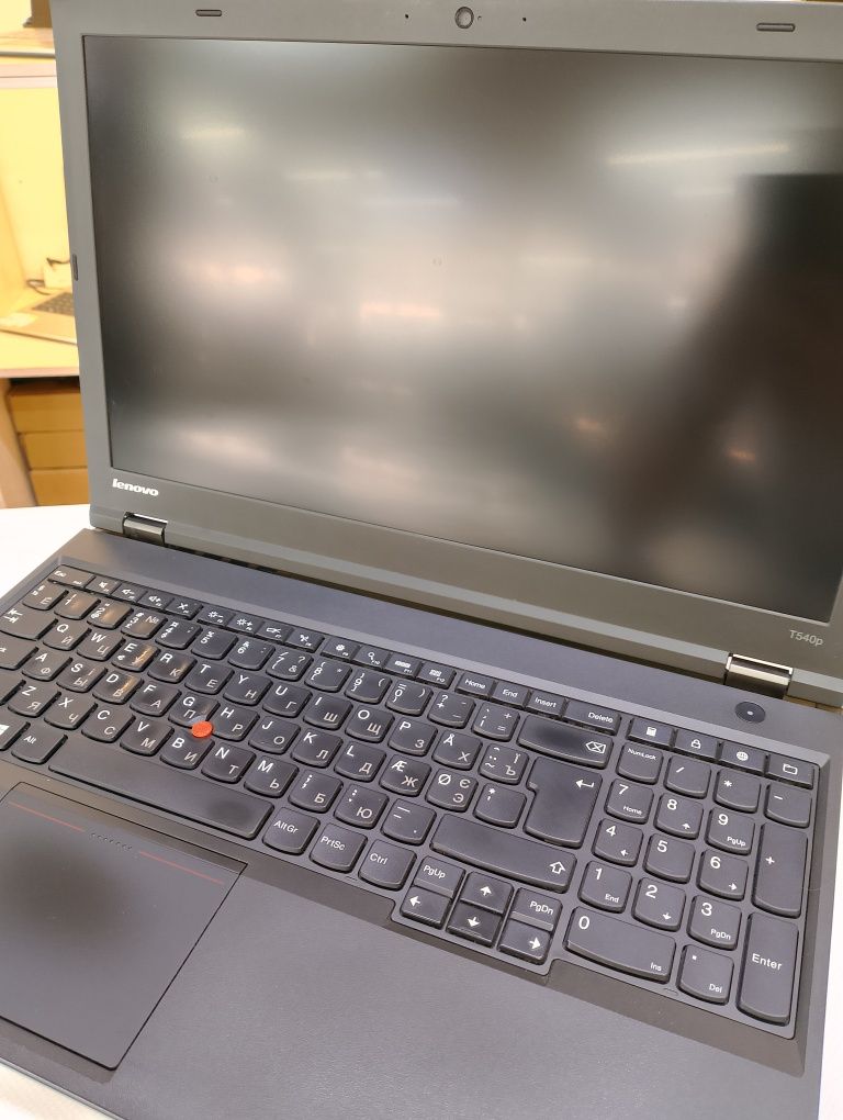 Ноутбук Lenovo після сервісного обслуговування (знижка до 31.07)